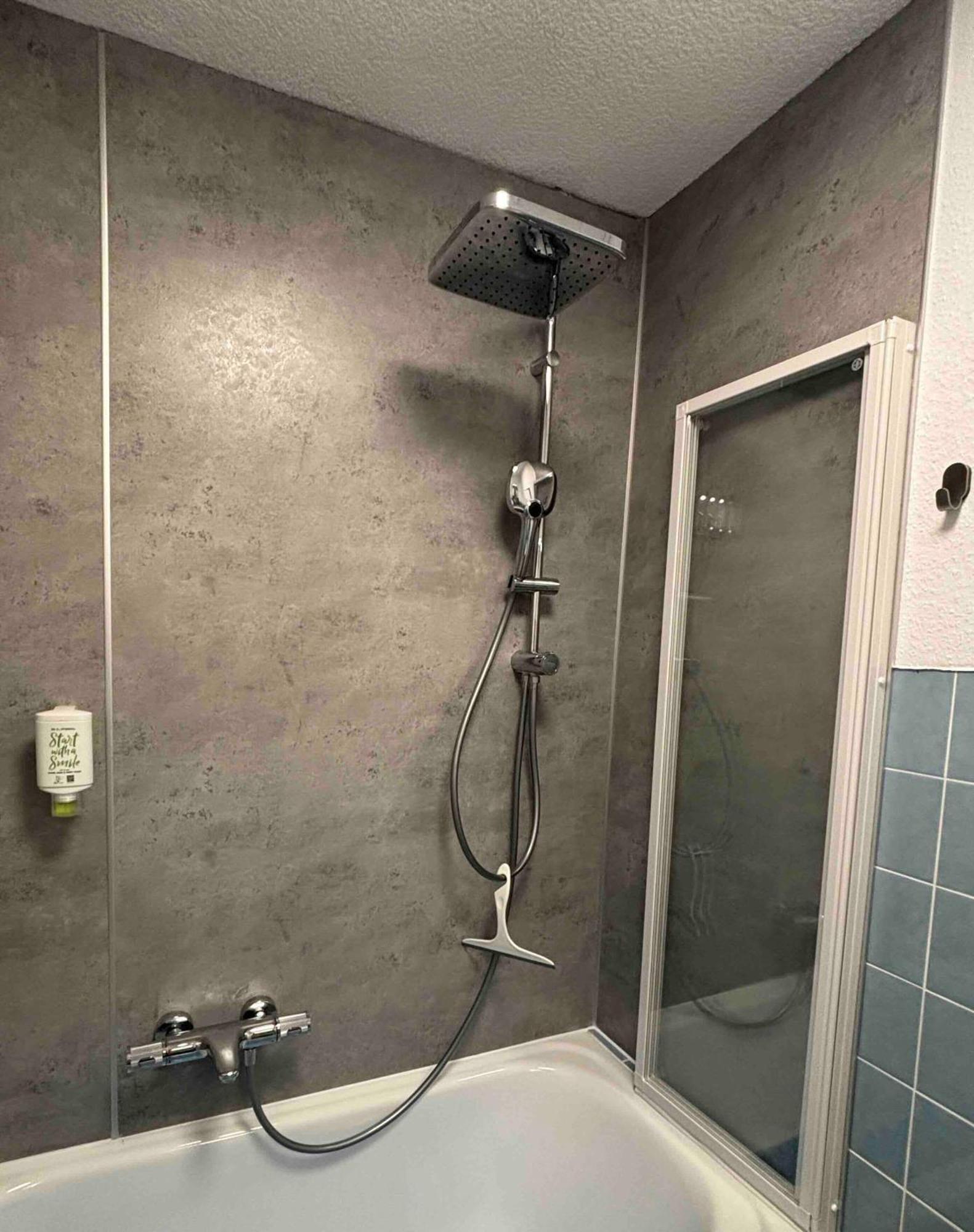 Dein Winterberg Apartment - Wifi Geschirrspueler Smart Tv Habitación foto